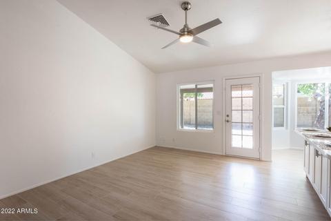 1027 E Hearne Way, Gilbert, AZ 85234 photo 6