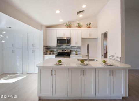 1027 E Hearne Way, Gilbert, AZ 85234 photo 8