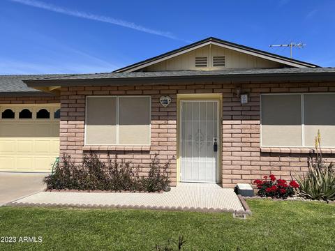 10135 N 96th Dr #B, Peoria, AZ 85345