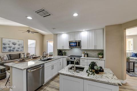24640 S Augusta Ct, Sun Lakes, AZ 85248
