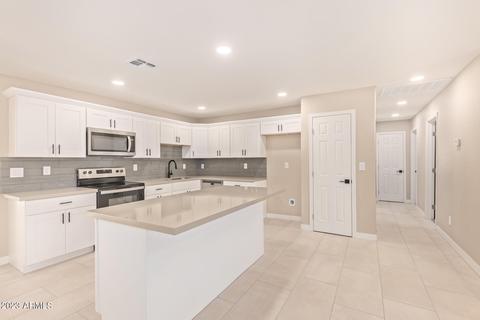 3032 N 40th Ave, Phoenix, AZ 85019 photo 13
