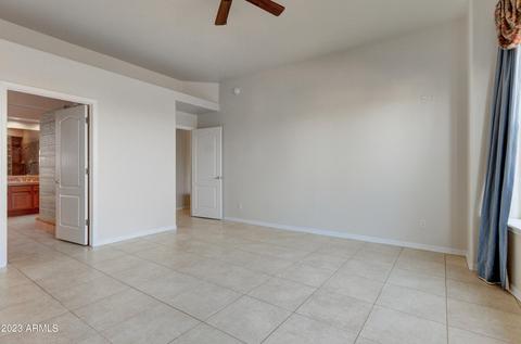 2722 E Gelding Dr, Phoenix, AZ 85032 photo 9