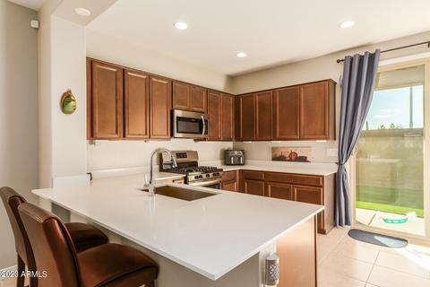 2726 S Reavis Falls Rd, Apache Junction, AZ 85119 photo 4