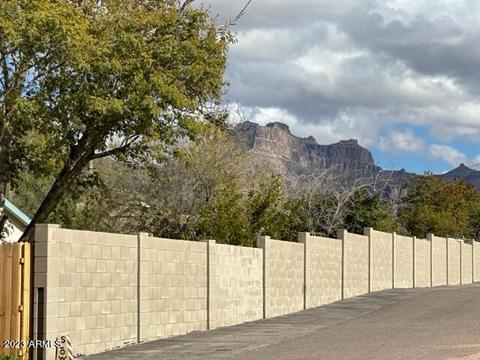 389 N Royal Palm Rd, Apache Junction, AZ 85119 photo 3