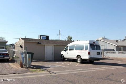 2511 E Illini St, Phoenix, AZ 85040 photo 1
