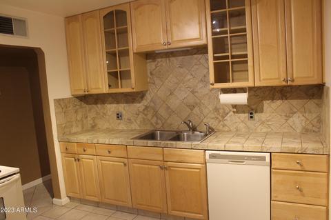 3814 N 36th St, Phoenix, AZ 85018 photo 3