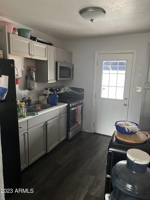 216 E Carol Ave, Phoenix, AZ 85020 photo 8
