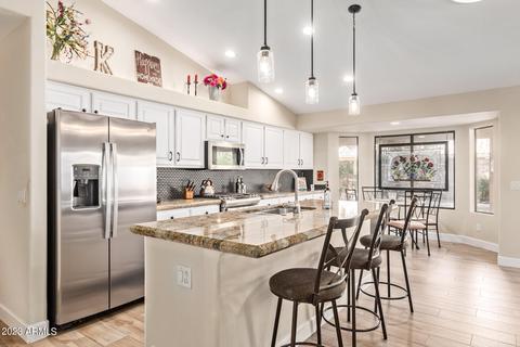 1714 E Montoya Ln, Phoenix, AZ 85024 photo 12