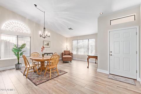 1714 E Montoya Ln, Phoenix, AZ 85024 photo 4
