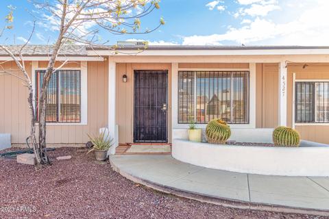 4527 E Vineyard Rd, Phoenix, AZ 85042 photo 4