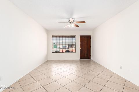 4527 E Vineyard Rd, Phoenix, AZ 85042 photo 7