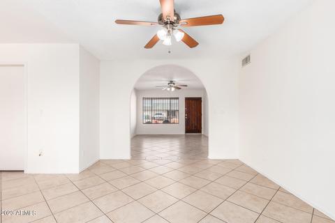 4527 E Vineyard Rd, Phoenix, AZ 85042 photo 11