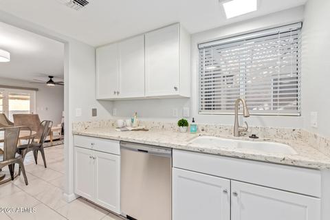 902 E Beryl Ave, Phoenix, AZ 85020 photo 15