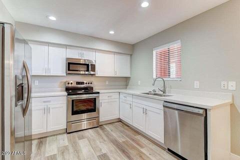 4303 E Cactus Rd #405, Phoenix, AZ 85032 photo 9
