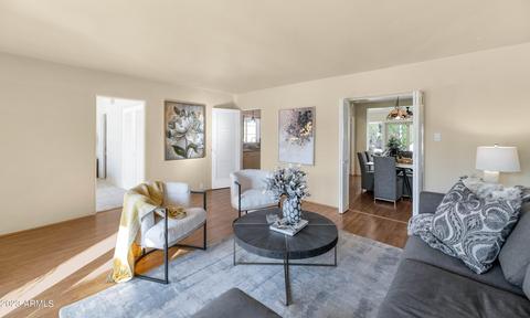 230 E Orange Dr, Phoenix, AZ 85012 photo 7