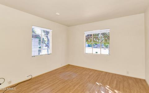 230 E Orange Dr, Phoenix, AZ 85012 photo 21