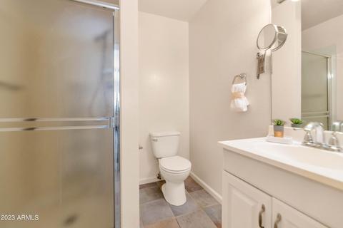 230 E Orange Dr, Phoenix, AZ 85012 photo 33