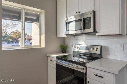 386 E Weldon Ave, Phoenix, AZ 85012 photo 18