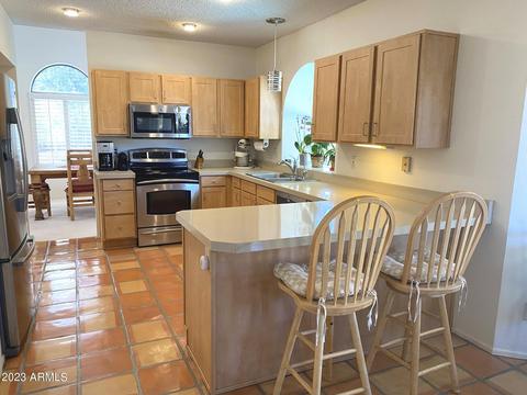 3642 E Summerhaven Dr, Phoenix, AZ 85044 photo 10
