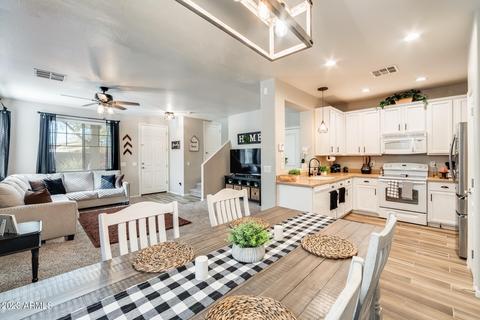 3765 E Santa Fe Ln, Gilbert, AZ 85297
