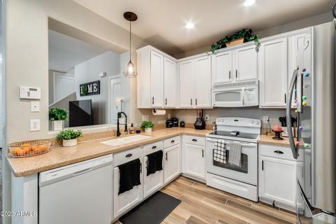 3765 E Santa Fe Ln, Gilbert, AZ 85297 photo 12
