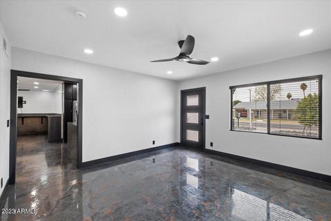 131 S Sahuaro Dr, Gilbert, AZ 85233 photo 2