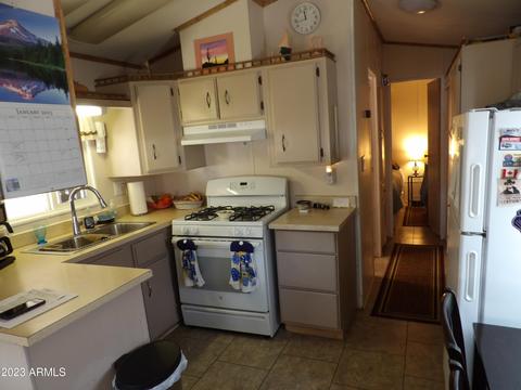 146 N Merrill Rd #70, Apache Junction, AZ 85120 photo 2