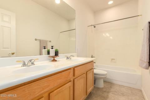 147 E Frances Ln, Gilbert, AZ 85295 photo 29