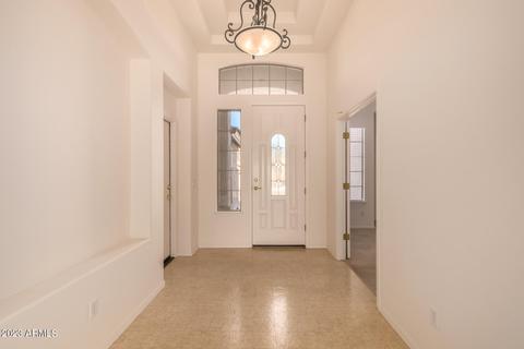 147 E Frances Ln, Gilbert, AZ 85295 photo 3