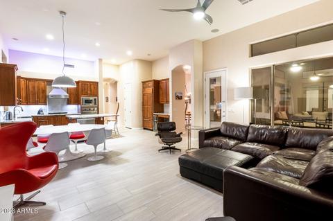 4824 E Patrick Ln, Phoenix, AZ 85054 photo 9