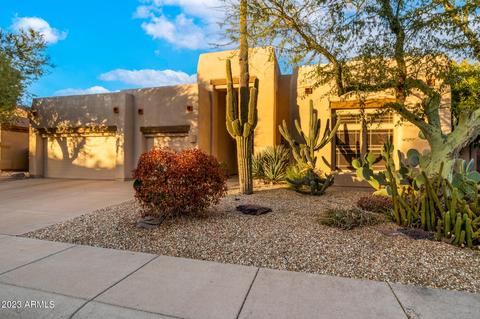 4824 E Patrick Ln, Phoenix, AZ 85054 photo 2