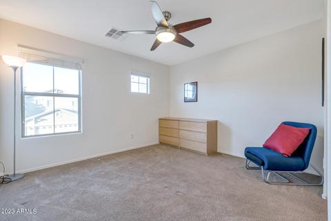 3768 E Kerry Ln, Phoenix, AZ 85050 photo 9