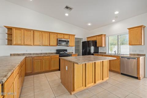 6308 E Ivy St, Mesa, AZ 85205 photo 8