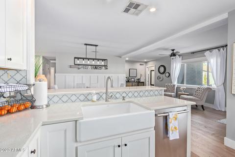 5152 E Avalon Dr, Phoenix, AZ 85018 photo 15