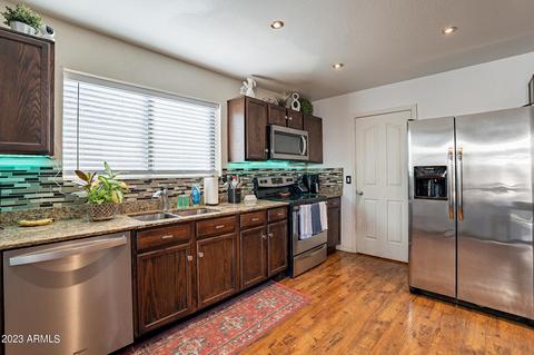 1325 S Bridgegate Dr, Gilbert, AZ 85296 photo 12
