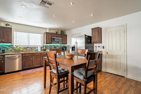 1325 S Bridgegate Dr, Gilbert, AZ 85296 photo 9