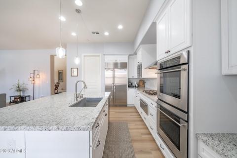 1012 W Calypso Ct, Gilbert, AZ 85233 photo 4