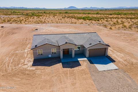 37649 W Pierson St, Tonopah, AZ 85354