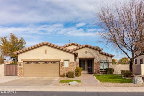 952 E Taurus Pl, Chandler, AZ 85249