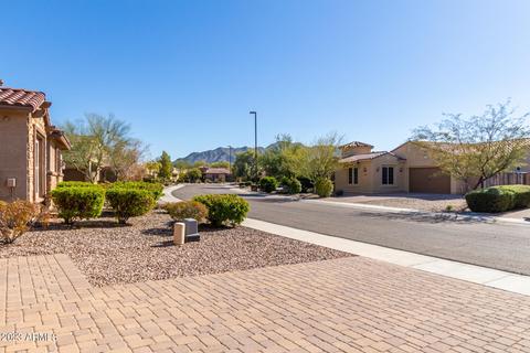 2266 E Saddlebrook Rd, Gilbert, AZ 85298 photo 5