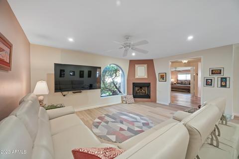 3133 E Calaveros Dr, Phoenix, AZ 85028 photo 13