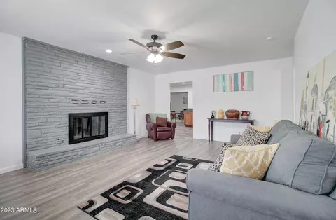 1106 E Lyndsay Dr, Globe, AZ 85501 photo 2