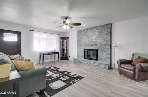 1106 E Lyndsay Dr, Globe, AZ 85501 photo 5