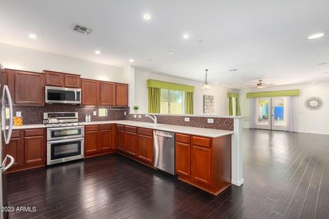 3395 E Ravenswood Dr, Gilbert, AZ 85298 photo 2