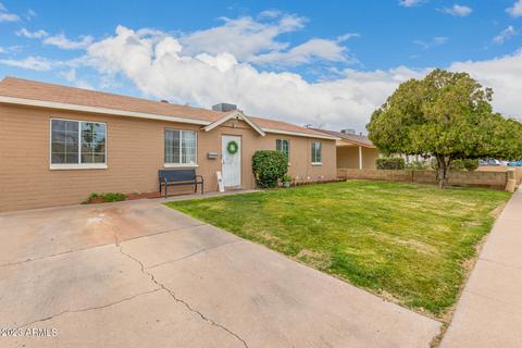 6937 W Coolidge St, Phoenix, AZ 85033 photo 2