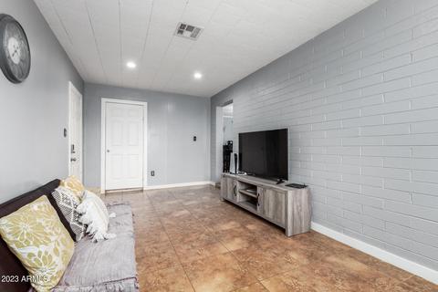 6937 W Coolidge St, Phoenix, AZ 85033 photo 8