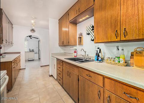 4225 E Avalon Dr, Phoenix, AZ 85018 photo 10