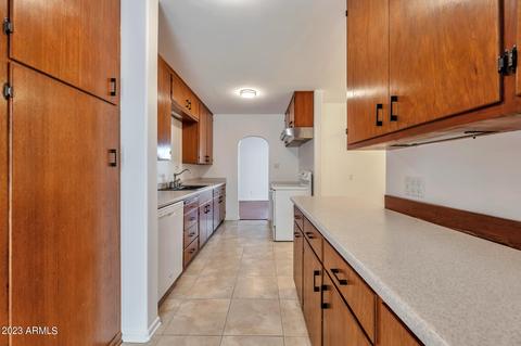 4225 E Avalon Dr, Phoenix, AZ 85018 photo 8