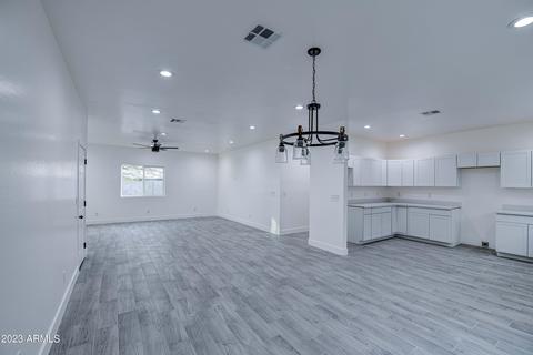 1414 S 28th Ave, Phoenix, AZ 85009 photo 6