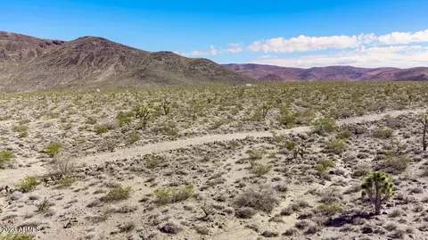 19696 N Kellkari Rd #66, Willow Beach, AZ 86445